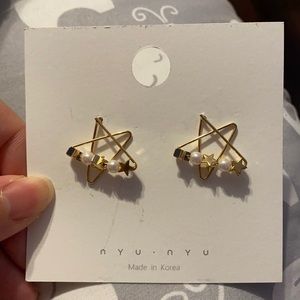 2 for 25$ made in Korea earrings